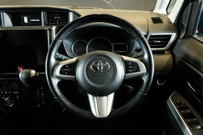 Toyota Tank I с пробегом 2019 года, цена 1 208 000 рублей, 72589 км, минивэн, Автокод Объявления