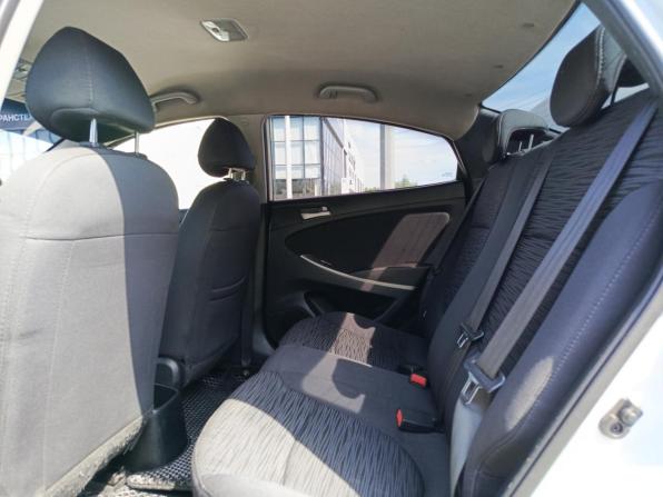 Hyundai Solaris I Рестайлинг с пробегом 2016 года, цена 885 000 рублей, 260152 км, седан, Автокод Объявления