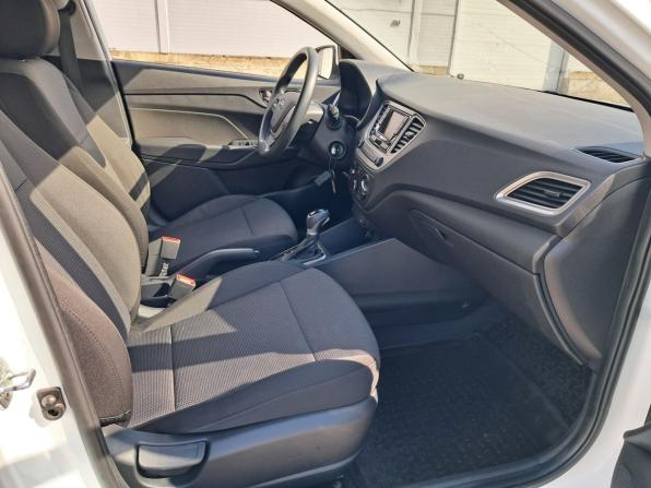 Hyundai Solaris II с пробегом 2019 года, цена 1 219 000 рублей, 166822 км, седан, Автокод Объявления
