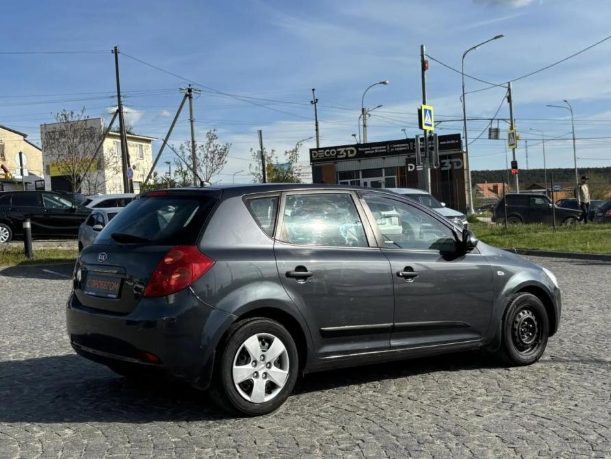 Kia Ceed I Крым  - изображение 5