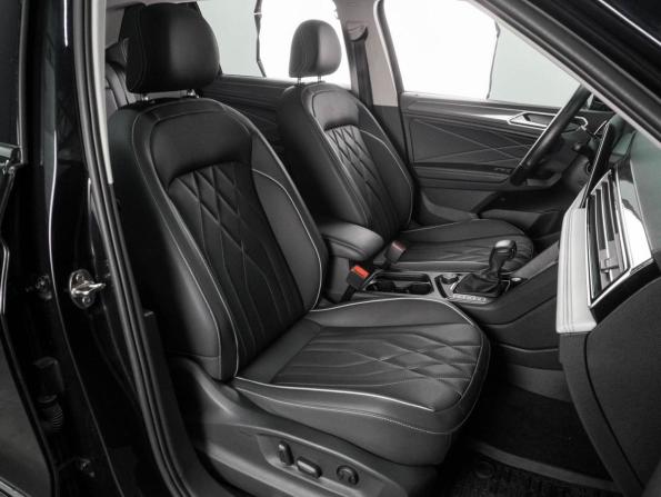 Volkswagen Tiguan II Рестайлинг (China Market) с пробегом 2023 года, цена 4 876 000 рублей, 10970 км, внедорожник, Автокод Объявления