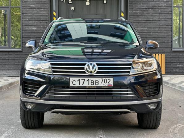 Volkswagen Touareg II Рестайлинг с пробегом 2015 года, цена 3 100 000 рублей, 101000 км, внедорожник, Автокод Объявления
