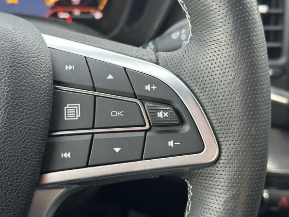 Lada (ВАЗ) Vesta I Рестайлинг (NG) с пробегом 2024 года, цена 1 550 000 рублей, 4063 км, седан, Автокод Объявления