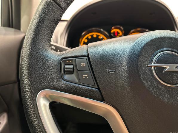 Opel Antara I Рестайлинг с пробегом 2012 года, цена 899 000 рублей, 221661 км, внедорожник, Автокод Объявления
