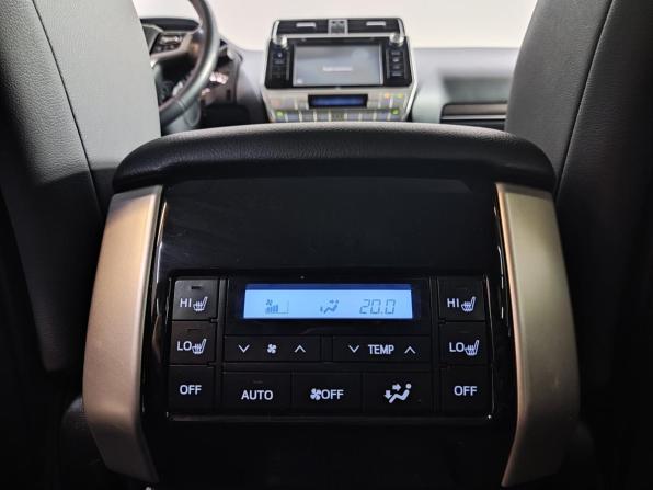 Toyota Land Cruiser Prado 150 Series Рестайлинг 2 с пробегом 2018 года, цена 5 950 000 рублей, 76129 км, внедорожник, Автокод Объявления