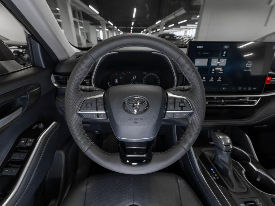 Toyota Highlander IV (XU70) Москва  - изображение 11