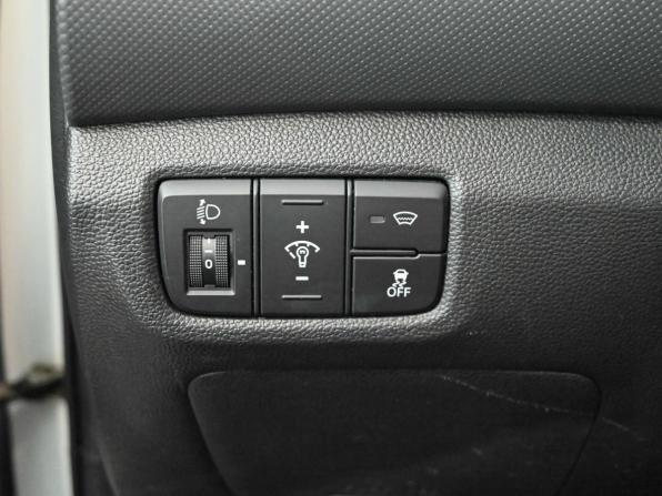 Hyundai Creta I Рестайлинг с пробегом 2020 года, цена 1 880 000 рублей, 76552 км, внедорожник, Автокод Объявления