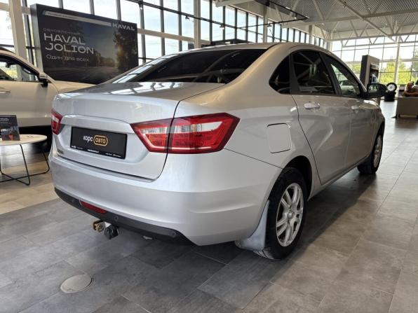 Lada (ВАЗ) Vesta I с пробегом 2020 года, цена 930 000 рублей, 120481 км, седан, Автокод Объявления