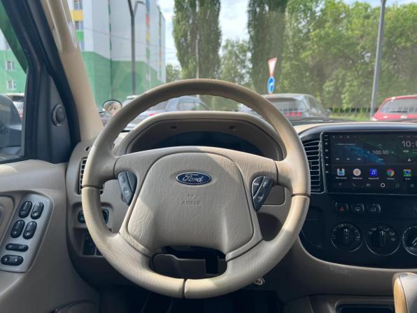 Ford Maverick III с пробегом 2005 года, цена 635 200 рублей, 242000 км, внедорожник, Автокод Объявления