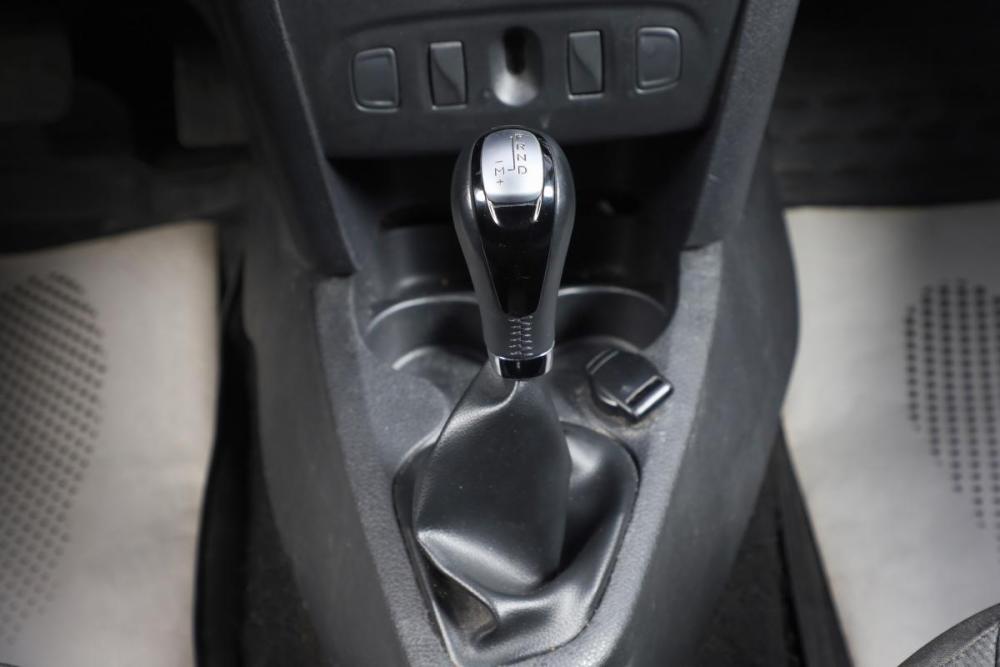 Renault Logan II Рестайлинг Новосибирск  - изображение 14