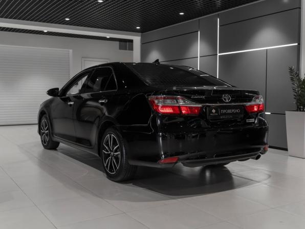 Toyota Camry VII (XV50) Рестайлинг 2 с пробегом 2018 года, цена 1 970 000 рублей, 316682 км, седан, Автокод Объявления