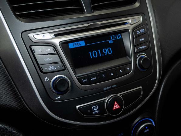 Hyundai Solaris I Рестайлинг с пробегом 2016 года, цена 1 140 000 рублей, 125042 км, седан, Автокод Объявления