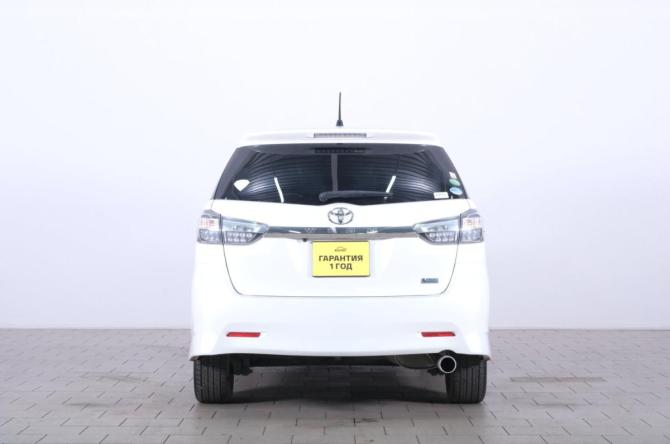 Toyota Wish II Рестайлинг с пробегом 2014 года, цена 1 689 000 рублей, 150000 км, минивэн, Автокод Объявления