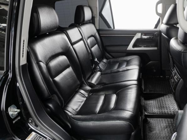 Toyota Land Cruiser 200 Series Рестайлинг 1 с пробегом 2012 года, цена 3 600 000 рублей, 227192 км, внедорожник, Автокод Объявления