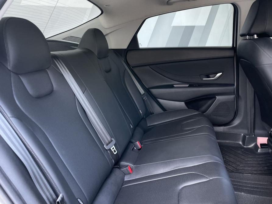 Hyundai Elantra VII (CN7) Рестайлинг Екатеринбург  - изображение 26