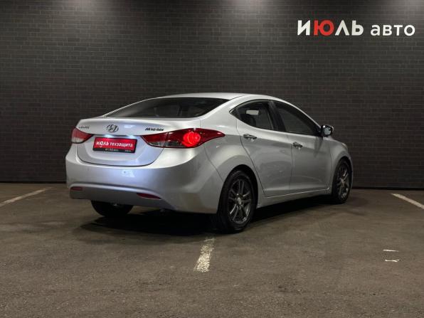 Hyundai Avante V с пробегом 2011 года, цена 880 000 рублей, 243276 км, седан, Автокод Объявления