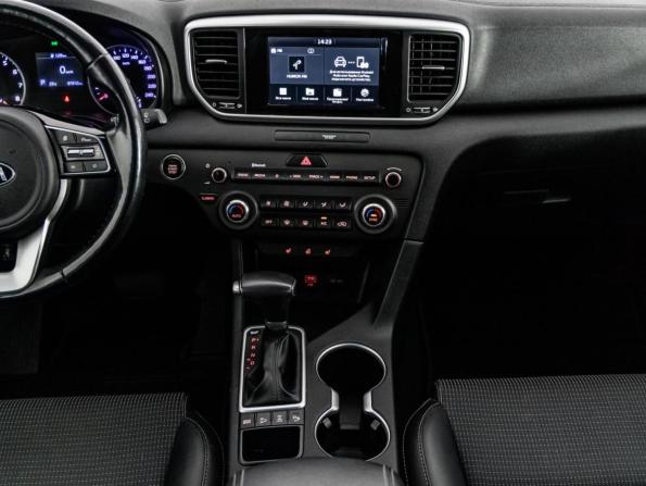 Kia Sportage IV Рестайлинг с пробегом 2019 года, цена 2 390 000 рублей, 87811 км, внедорожник, Автокод Объявления