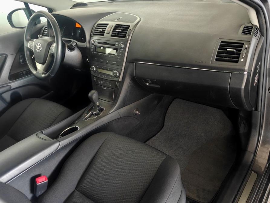 Toyota Avensis III Москва  - изображение 9
