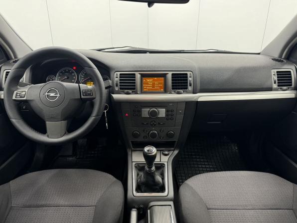 Opel Vectra C Рестайлинг с пробегом 2007 года, цена 469 000 рублей, 220000 км, седан, Автокод Объявления