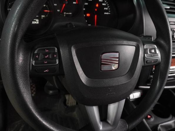 SEAT Leon II Рестайлинг с пробегом 2012 года, цена 499 000 рублей, 178373 км, хэтчбек, Автокод Объявления