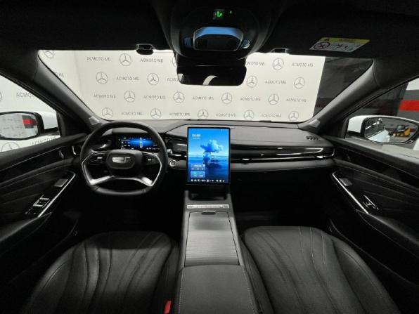 Geely Preface I с пробегом 2024 года, цена 2 784 000 рублей, 2921 км, седан, Автокод Объявления