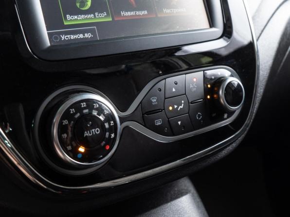 Renault Kaptur I с пробегом 2018 года, цена 1 619 000 рублей, 120201 км, внедорожник, Автокод Объявления