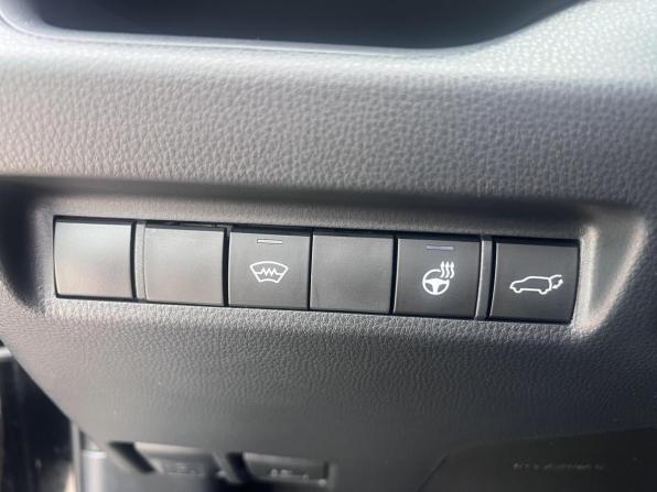 Toyota RAV4 V (XA50) с пробегом 2021 года, цена 3 780 000 рублей, 84594 км, внедорожник, Автокод Объявления