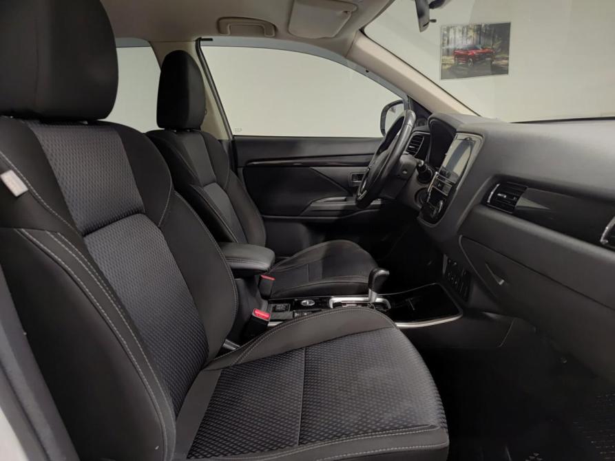 Mitsubishi Outlander III Рестайлинг 3 Казань  - изображение 13