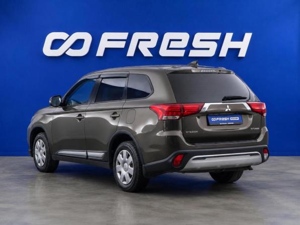 Mitsubishi Outlander III Рестайлинг 3 с пробегом 2018 года, цена 1 499 077 рублей, 178140 км, внедорожник, Автокод Объявления
