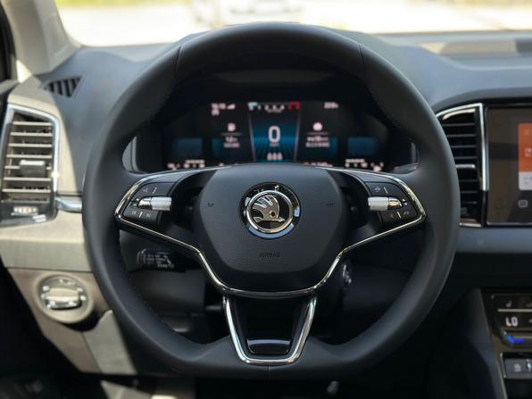 Skoda Karoq I с пробегом 2025 года, цена 3 140 000 рублей, 25 км, внедорожник, Автокод Объявления