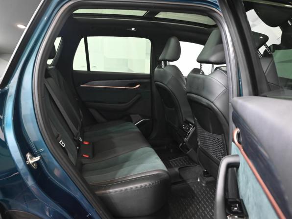 Geely Monjaro I с пробегом 2023 года, цена 3 850 000 рублей, 22222 км, внедорожник, Автокод Объявления