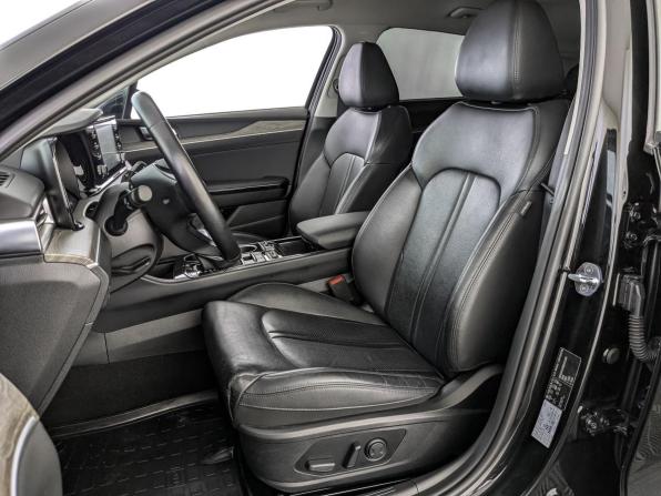 Kia K5 III с пробегом 2021 года, цена 2 615 000 рублей, 72044 км, седан, Автокод Объявления