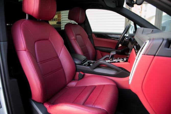 Porsche Cayenne III с пробегом 2018 года, цена 6 990 000 рублей, 63240 км, внедорожник, Автокод Объявления