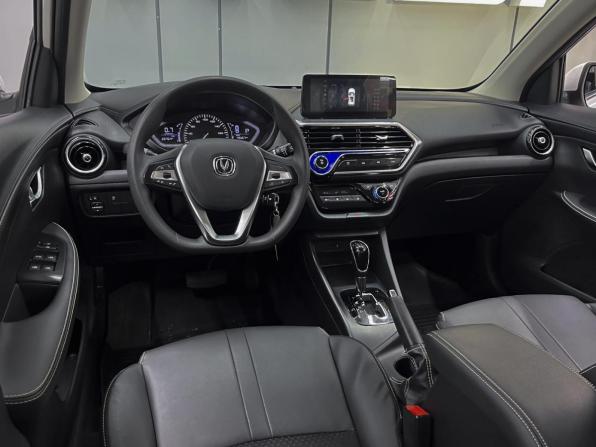 Changan Alsvin с пробегом 2023 года, цена 1 190 000 рублей, 45067 км, седан, Автокод Объявления