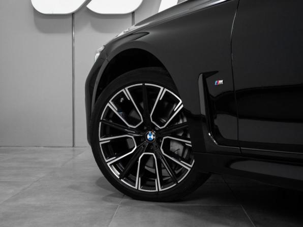 BMW 7 серии VI (G11/G12) Рестайлинг с пробегом 2019 года, цена 7 269 000 рублей, 103226 км, седан, Автокод Объявления