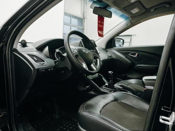 Hyundai ix35 I Рестайлинг с пробегом 2014 года, цена 999 000 рублей, 189102 км, внедорожник, Автокод Объявления
