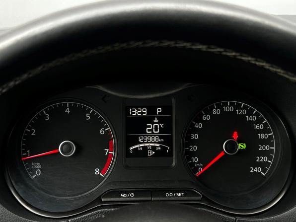 Volkswagen Polo V с пробегом 2015 года, цена 839 500 рублей, 123988 км, седан, Автокод Объявления