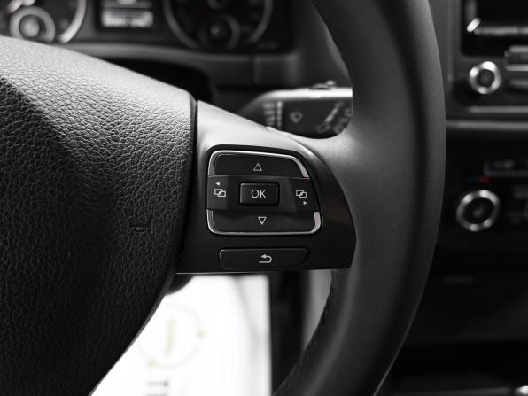 Volkswagen Tiguan I Рестайлинг с пробегом 2012 года, цена 995 000 рублей, 220236 км, внедорожник, Автокод Объявления
