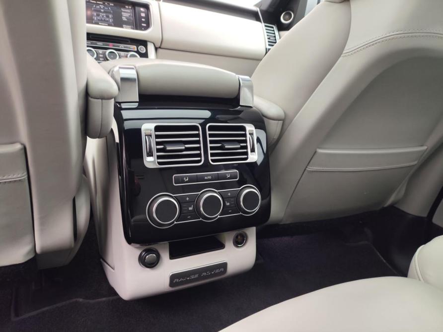 Land Rover Range Rover IV Санкт-Петербург  - изображение 19