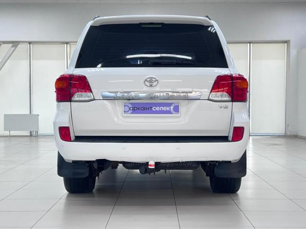 Toyota Land Cruiser 200 Series Рестайлинг 1 с пробегом 2012 года, цена 3 350 000 рублей, 299710 км, внедорожник, Автокод Объявления