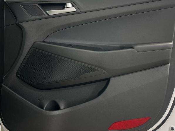 Hyundai Tucson III Рестайлинг с пробегом 2018 года, цена 2 300 000 рублей, 113001 км, внедорожник, Автокод Объявления