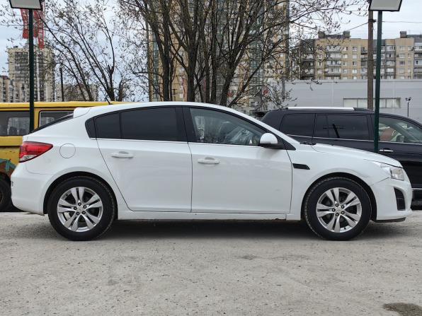 Chevrolet Cruze I Рестайлинг с пробегом 2013 года, цена 599 000 рублей, 224150 км, хэтчбек, Автокод Объявления