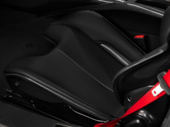 Ferrari SF90 I с пробегом 2021 года, цена 45 000 000 рублей, 105 км, купе, Автокод Объявления