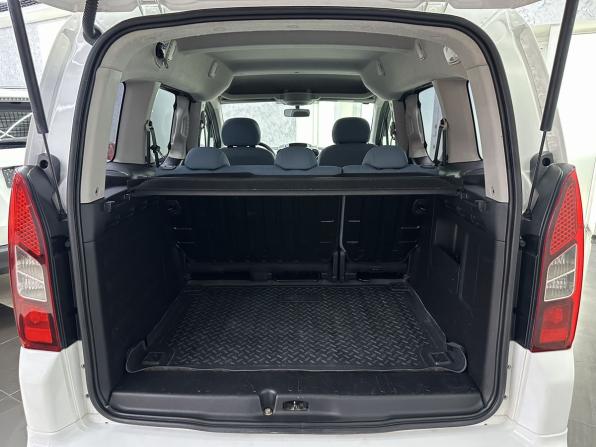 Citroen Berlingo II Рестайлинг с пробегом 2013 года, цена 995 000 рублей, 84505 км, компактвэн, Автокод Объявления