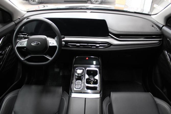 JAC JS6 с пробегом 2023 года, цена 1 833 000 рублей, 32000 км, внедорожник, Автокод Объявления