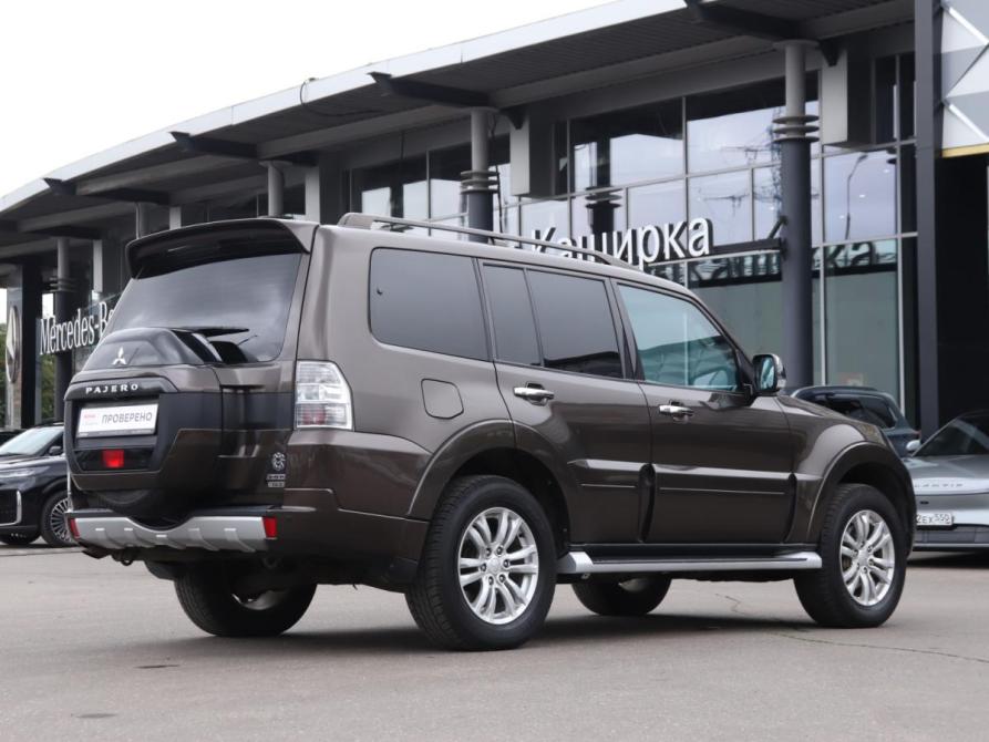 Mitsubishi Pajero IV Рестайлинг 2 Москва  - изображение 5