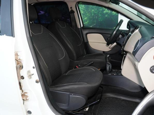 Renault Logan II с пробегом 2014 года, цена 578 000 рублей, 284585 км, седан, Автокод Объявления