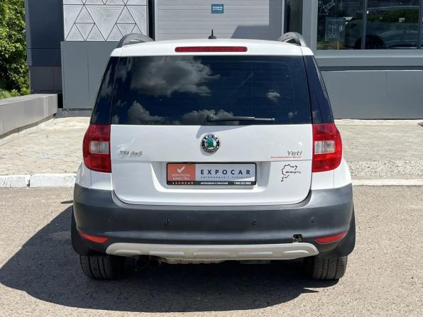 Skoda Yeti I с пробегом 2012 года, цена 695 000 рублей, 268828 км, внедорожник, Автокод Объявления