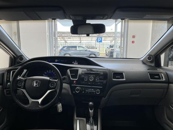 Honda Civic IX Рестайлинг с пробегом 2013 года, цена 1 250 000 рублей, 209000 км, седан, Автокод Объявления