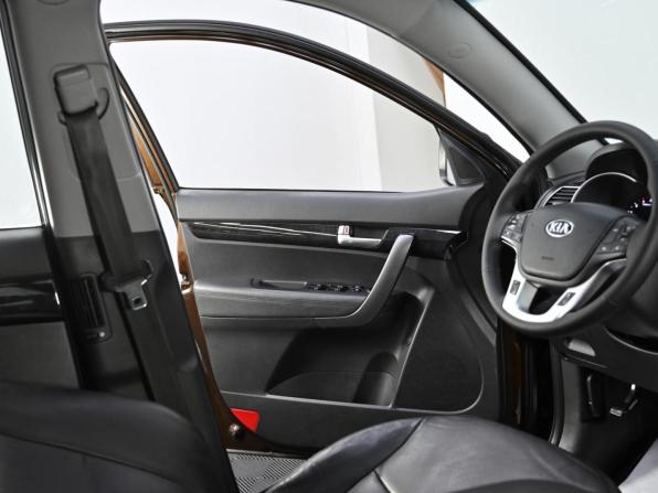 Kia Sorento II Рестайлинг с пробегом 2019 года, цена 2 049 000 рублей, 97000 км, внедорожник, Автокод Объявления